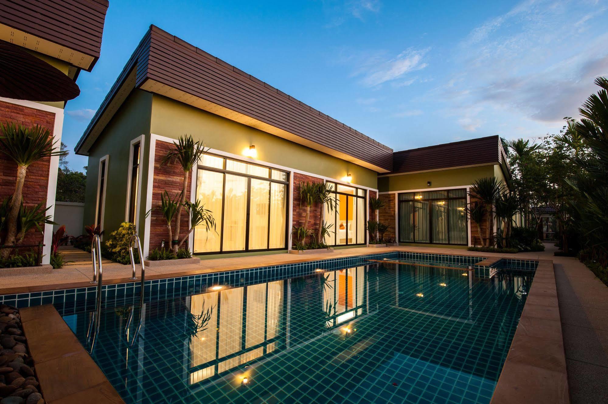 Jinda Resort Nai Yang Beach Kültér fotó